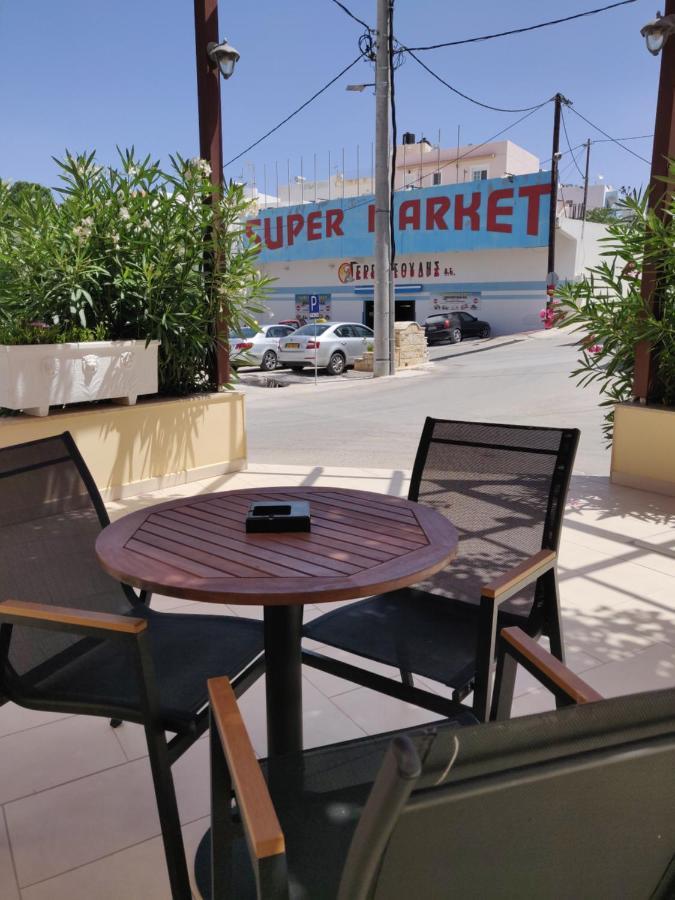 Titania Hotel Karpathos ภายนอก รูปภาพ